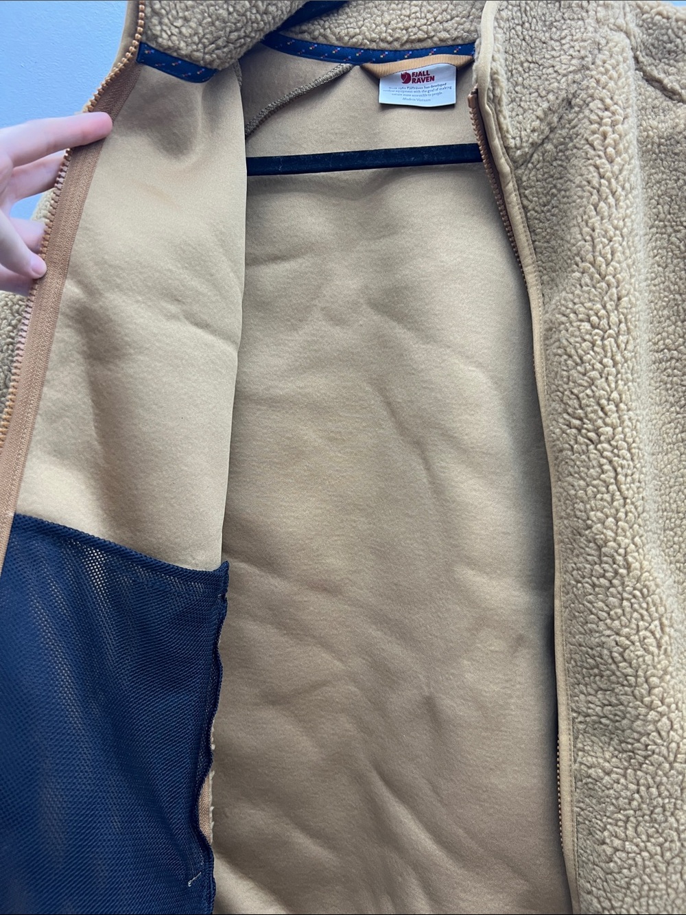 Fjallraven Women’s Jacket - Picture 4 of 6